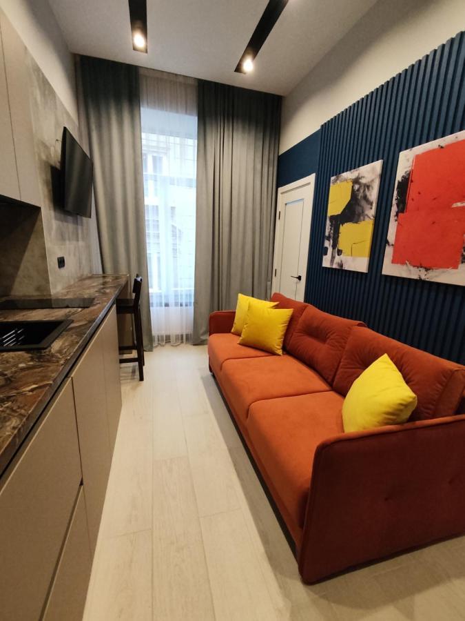 Brativ Rohatynciv 32 Lwów Zewnętrze zdjęcie